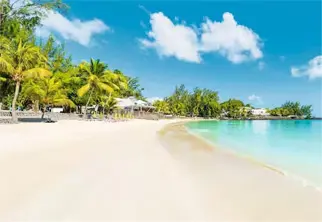 01 Relax on Pereybere Beach